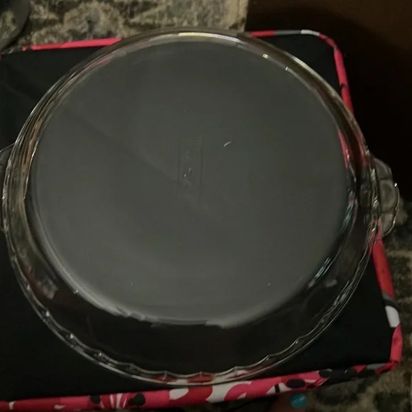 Pyrex - Picture 1 of 2